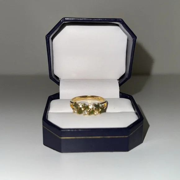 Vintage Gold Gem Ring - Picture 12 of 14